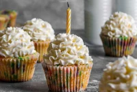 Funfetti Cupcakes Recipe: Moist Vanilla Cupcakes with Sprinkles