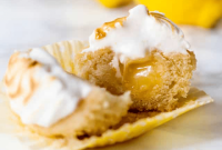 Vegan Lemon Meringue Cupcakes with Zesty Lemon Curd and Fluffy Meringue
