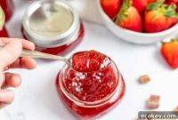 Strawberry Rhubarb Jam Recipe: Homemade Small-Batch Guide