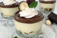 Boston Cream Parfait Recipe: Layered Custard and Chocolate Dessert