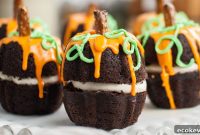 Mini Pumpkin Bundt Cakes: Festive Bite-Sized Fall Treats