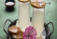 Sparkling Lemonade Mimosa with Lemon Brûlée Garnish