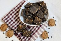 Chocolate Peanut Butter Fudge Recipe — Rich, No-Bake Treat