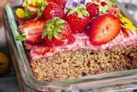 Strawberry Banana Layer Cake Recipe for Moist, Fruity Dessert