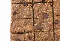 Peanut Butter Chocolate Chip Date Bars Recipe for Snack Time