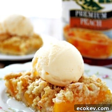 Peaches and Cream Bars a la Mode - summer dessert at it's best! crunchycreamysweet.com