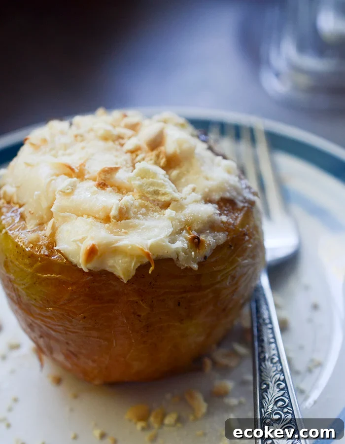 Skinny Cheesecake Stuffed Apples