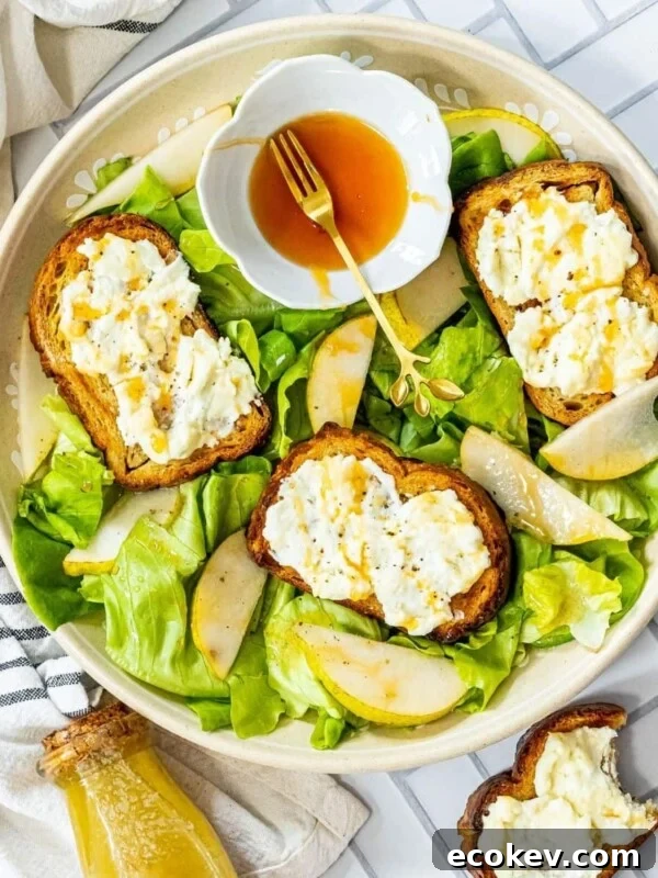 picture of warm goat cheese salad in a bowl