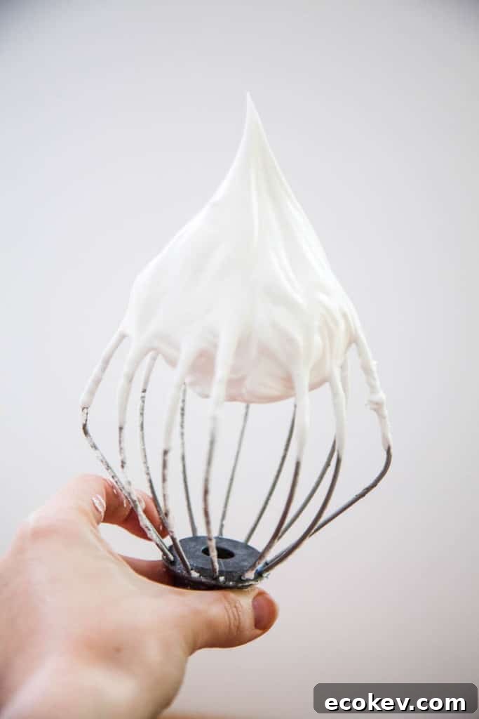 Vegan Lemon Meringue Cupcakes