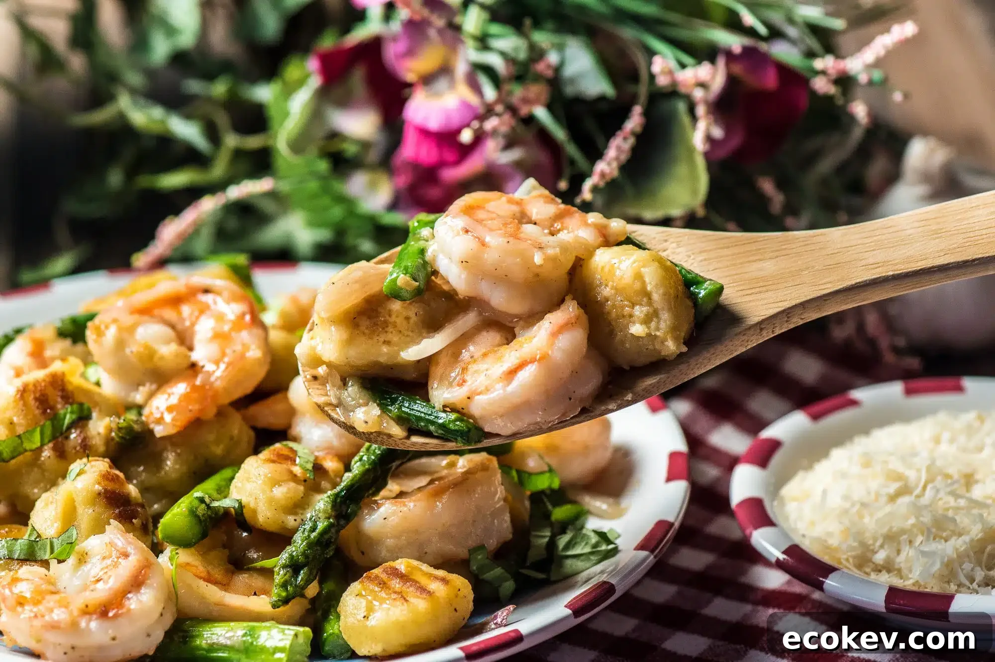 Shrimp and asparagus with gnocchi