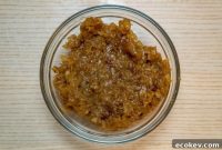 How to Make Sweet Caramelized Onions Without Balsamic or Sugar
