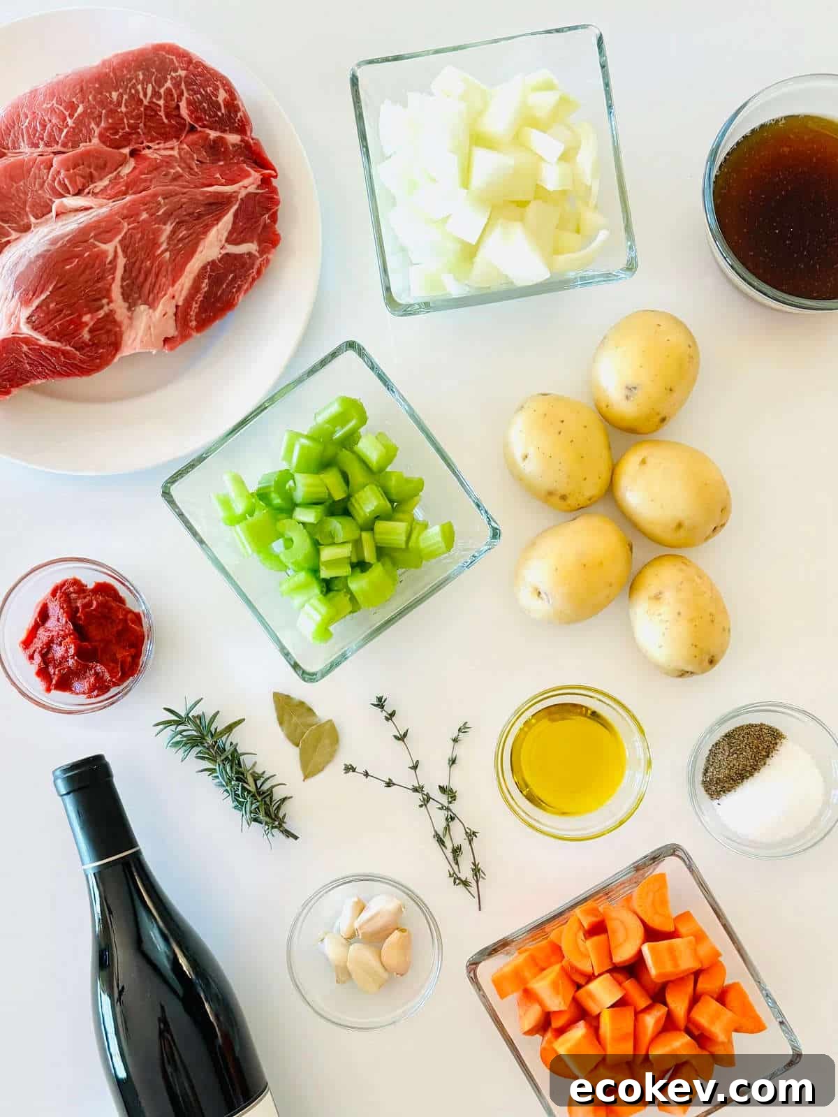 ingredients to make red wine braised chuck roast.