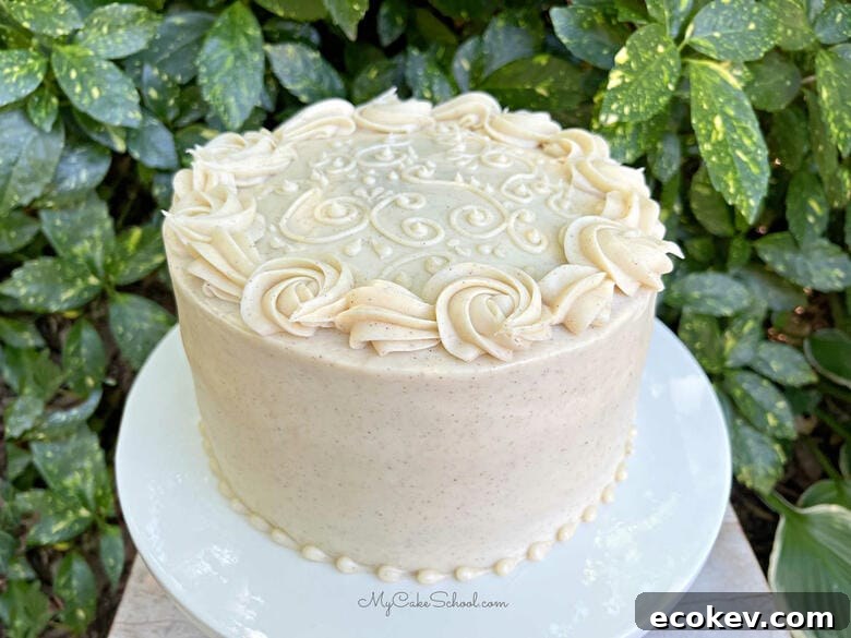 Applesauce Spice Cake