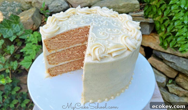 Applesauce Spice Cake