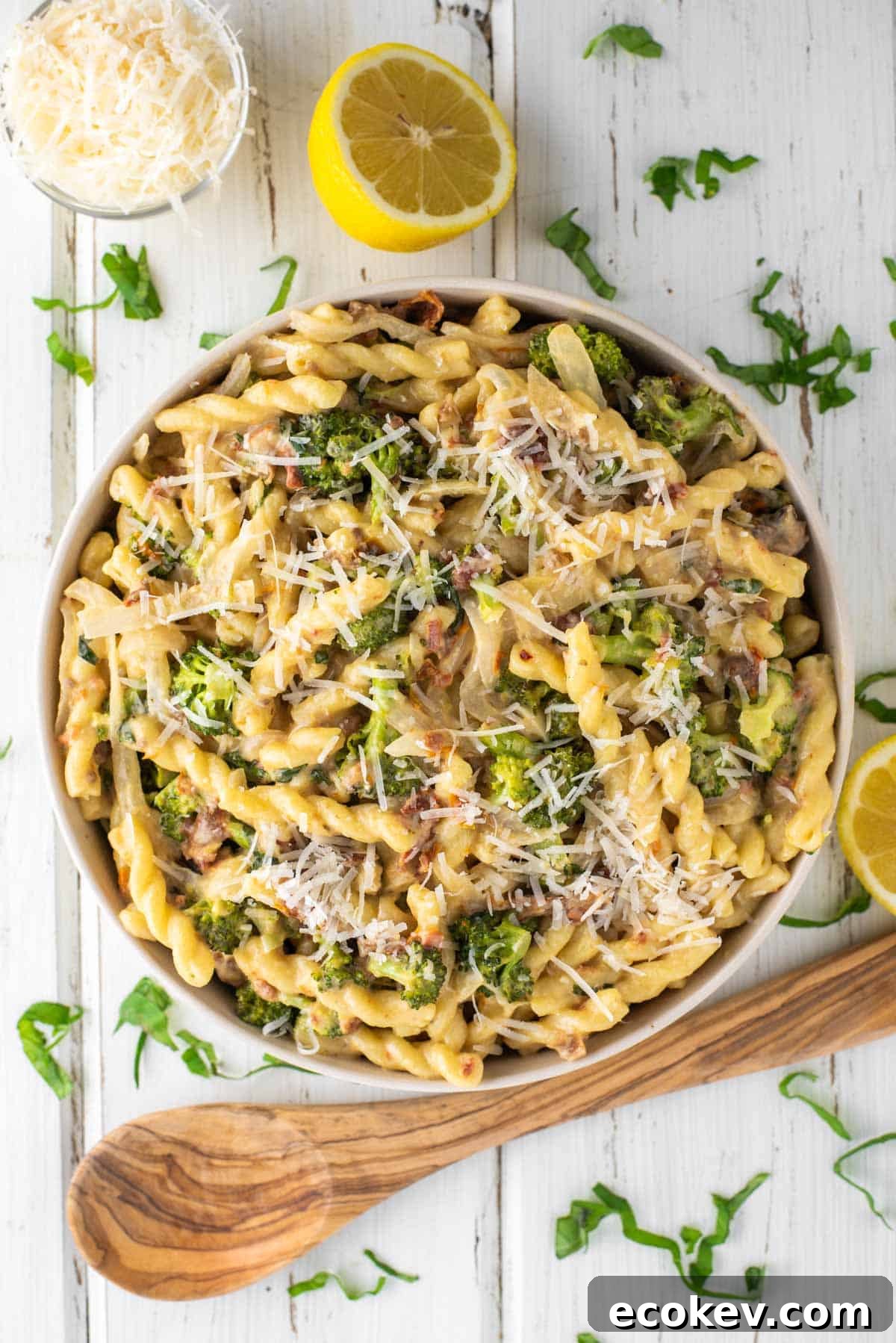 overhead shot of hummus pasta in bowl