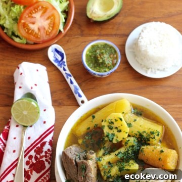 Sancocho de Pollo y Costilla de Res (Chicken and Beef Ribs Soup)