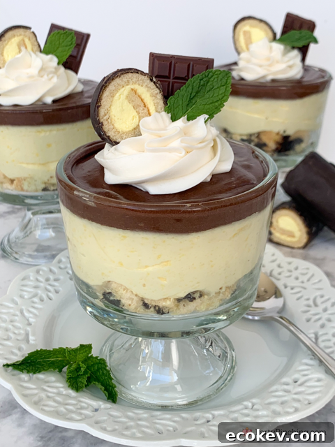 Boston Cream Parfaits, Boston Creme Parfaits, Boston Creme Yodels Drakes Cakes, easy Boston Cream Pie filling, Easy Boston Cream Pie ganache, how to make mini candy bars