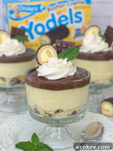 Boston Cream Parfaits, Boston Creme Parfaits, Boston Creme Yodels Drakes Cakes, easy Boston Cream Pie filling, Easy Boston Cream Pie ganache, how to make mini candy bars