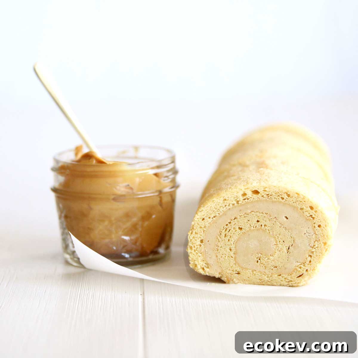 gluten free flourless peanut butter swiss roll cake