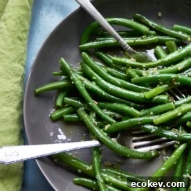 Green Beans with Tarragon Vinaigrette