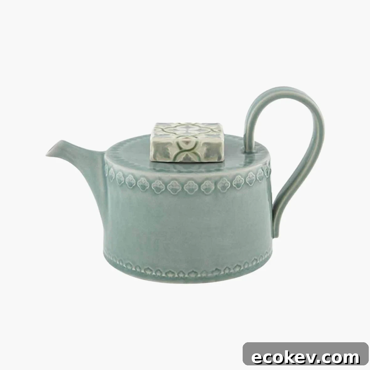 A blue ceramic Bordall Pinhiero Rua Nova tea pot.