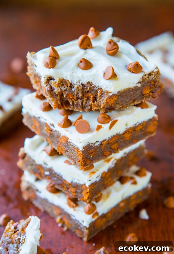 White Chocolate-Topped Cinnamon Chip Cinnamon Bars - Bursting With Big Cinnamon Flavor - Recipe at averiecooks.com