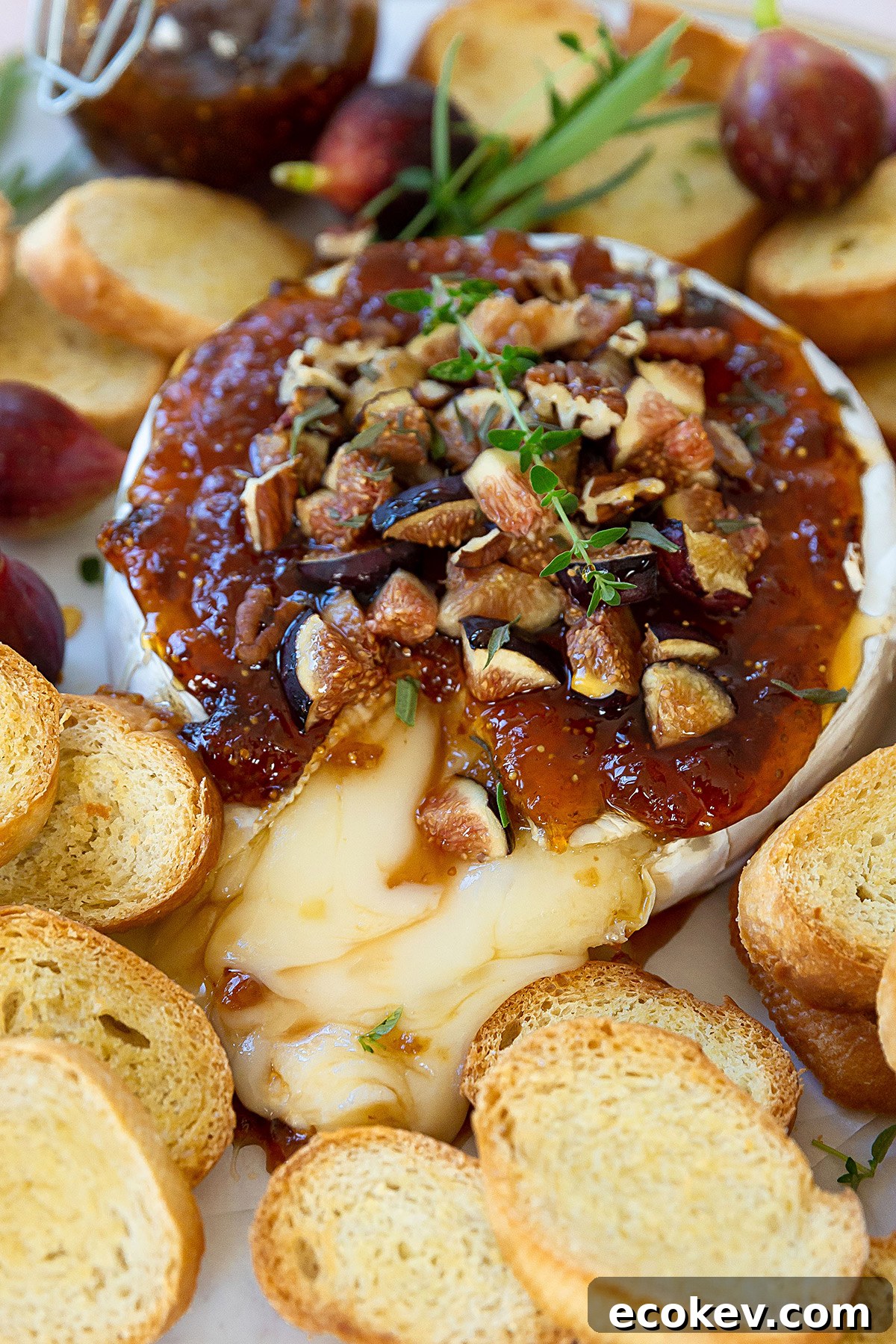 Melty Brie with fig slices
