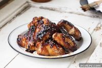 Crispy Gluten-Free Sweet and Spicy Chicken Wings
